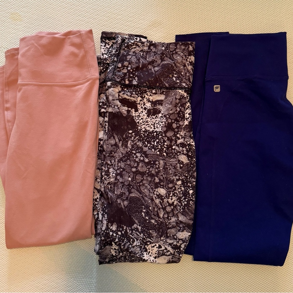 Fabletics Leggings Bundle – 3 Pairs – Size S